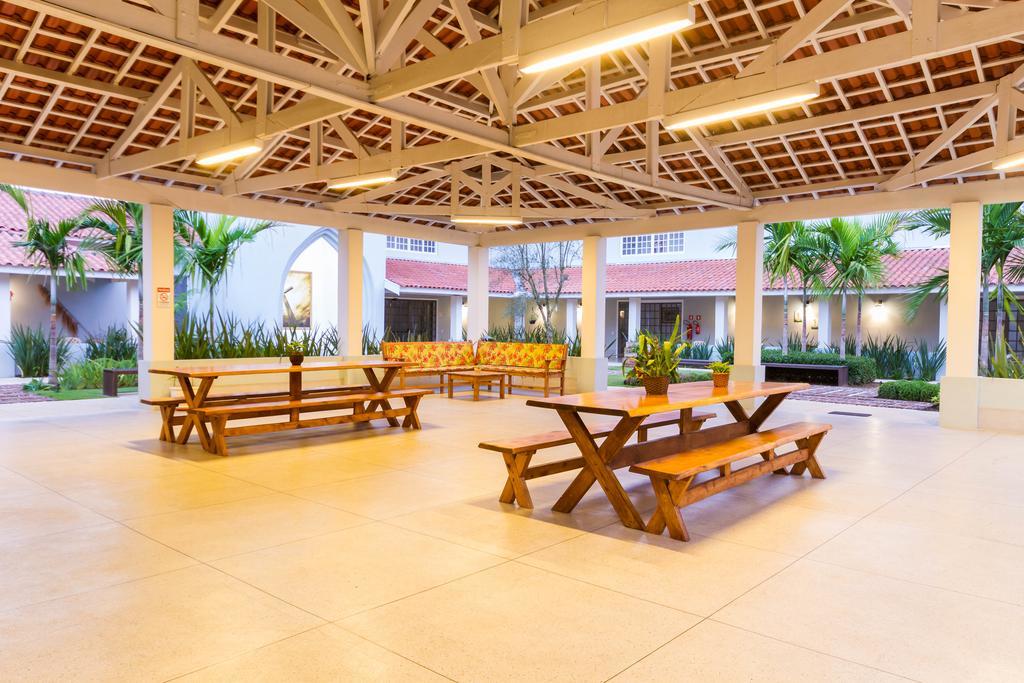 Pousada Sagrados Corações Pindamonhangaba Exterior foto